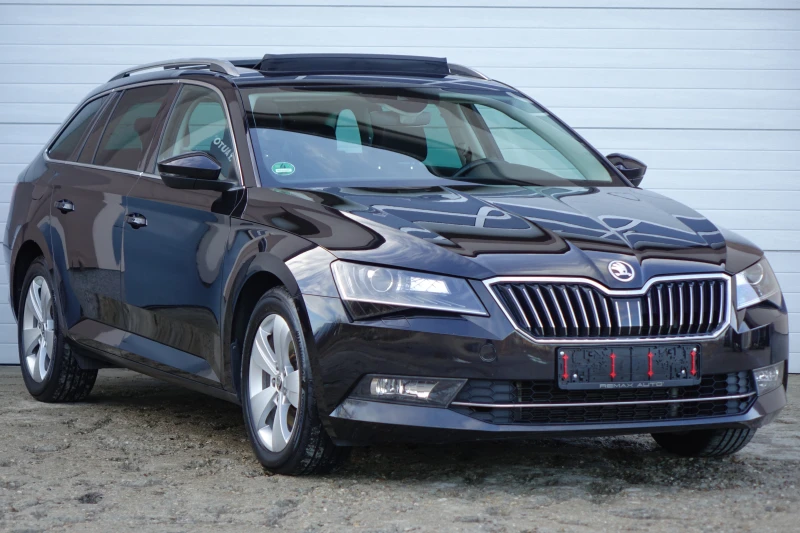 Skoda Superb 4X4* STYLE* LED LIGHTS* PANO* , снимка 1 - Автомобили и джипове - 48282999