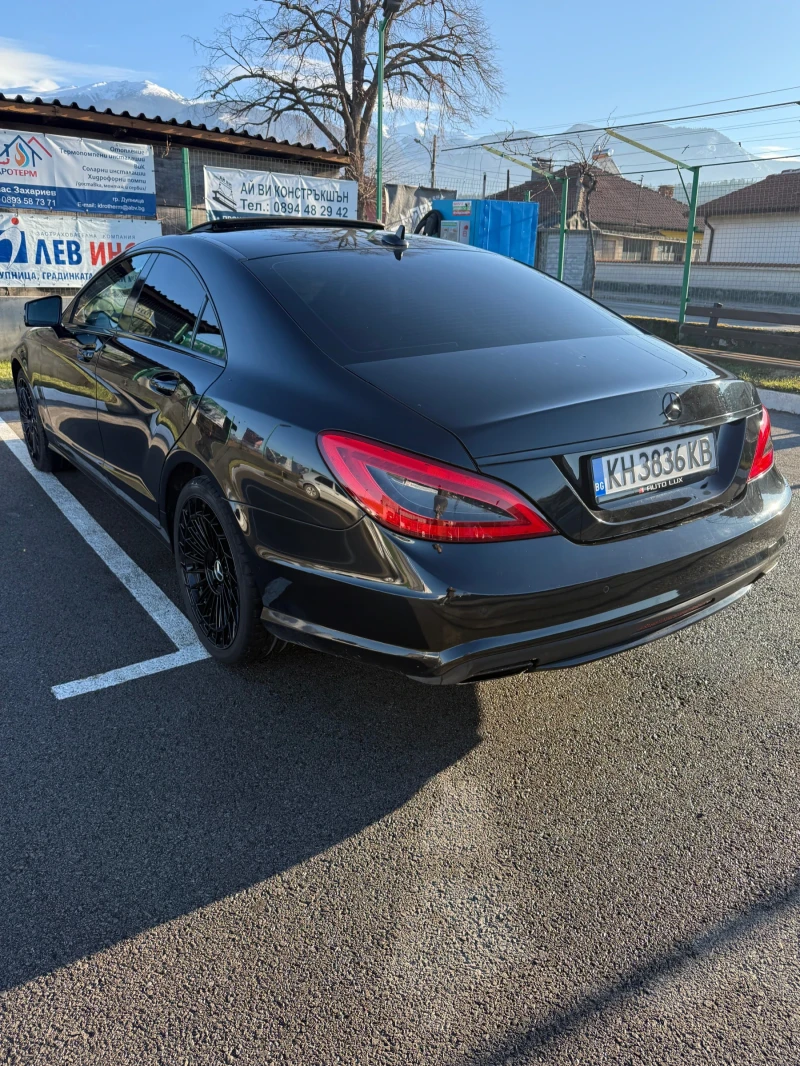 Mercedes-Benz CLS 350 Mercedes-Benz CLS350* 4MAT* Airmatic* AMGPack* Под, снимка 3 - Автомобили и джипове - 48475113