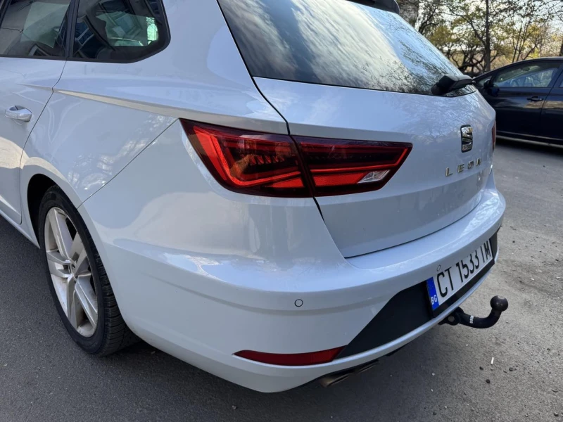 Seat Leon FR, снимка 4 - Автомобили и джипове - 48623745