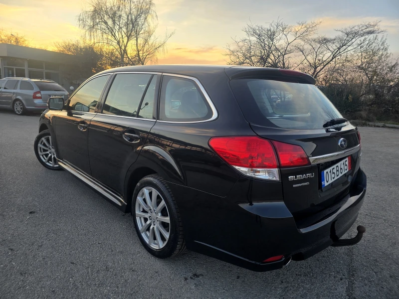 Subaru Legacy УНИКАЛЕН/2.5 КОЖА, снимка 6 - Автомобили и джипове - 48715580