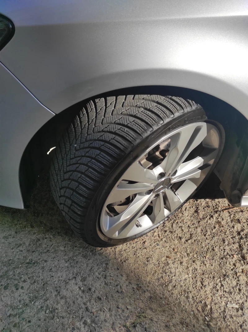 Mercedes-Benz CLA 250, снимка 5 - Автомобили и джипове - 50124313