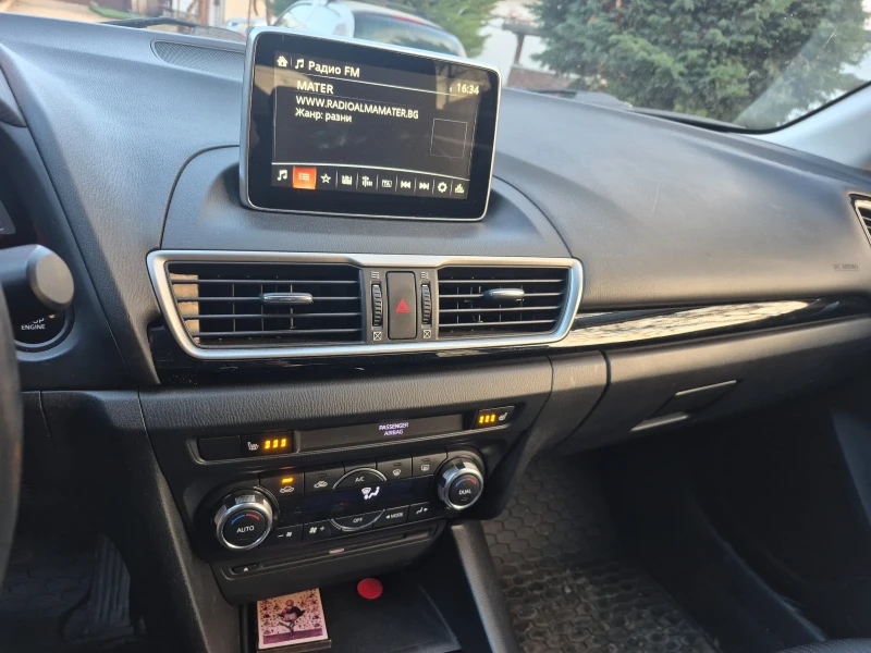 Mazda 3, снимка 15 - Автомобили и джипове - 53143979