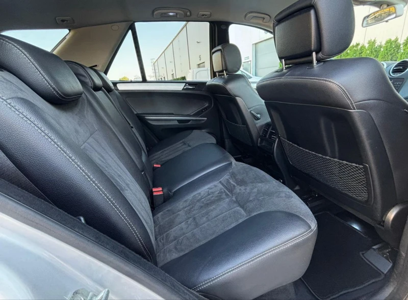 Mercedes-Benz 320, снимка 9 - Автомобили и джипове - 53271269