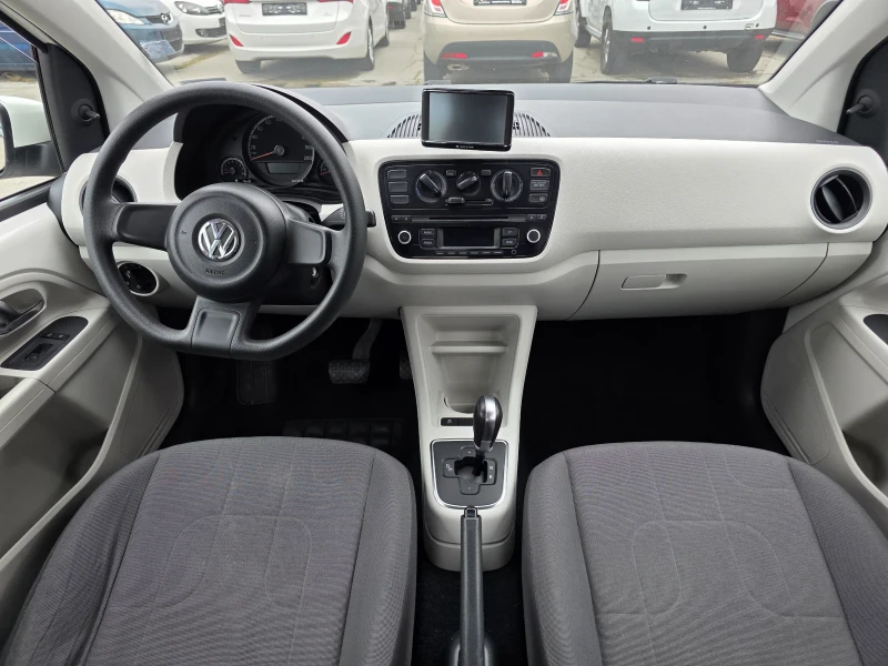 VW Up 1.0i 75k.c EURO 5B , снимка 10 - Автомобили и джипове - 53483784