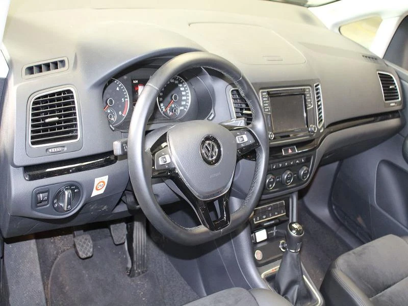 VW Sharan 2.0 tdi - [1] 