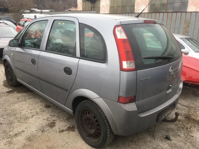 Opel Meriva 1,7dtl, снимка 2 - Автомобили и джипове - 26669335