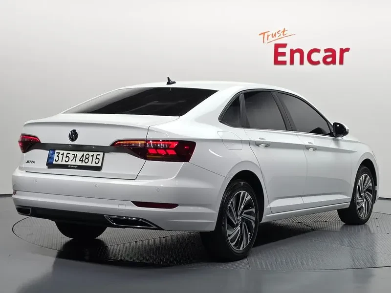 VW Jetta 7Th Generation 1.4 Tsi Premium, снимка 2 - Автомобили и джипове - 55087166