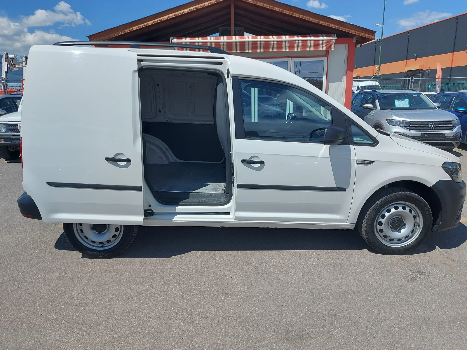 VW Caddy 2.0 TDI, 150 к.с., 4 MOTION - 4 х 4, АВТОМАТИК - изображение 5