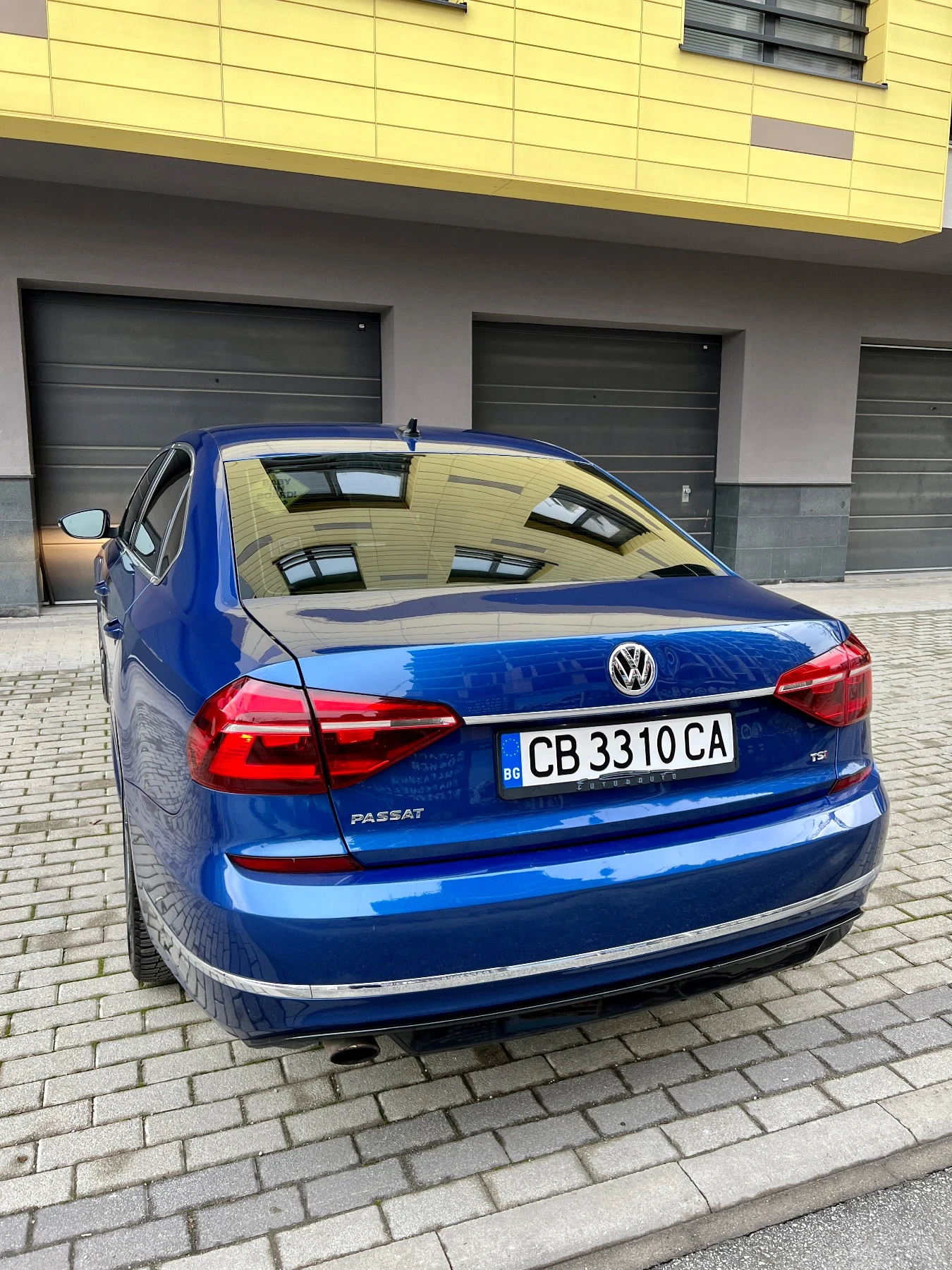 VW Passat R-Iine TSI - изображение 5