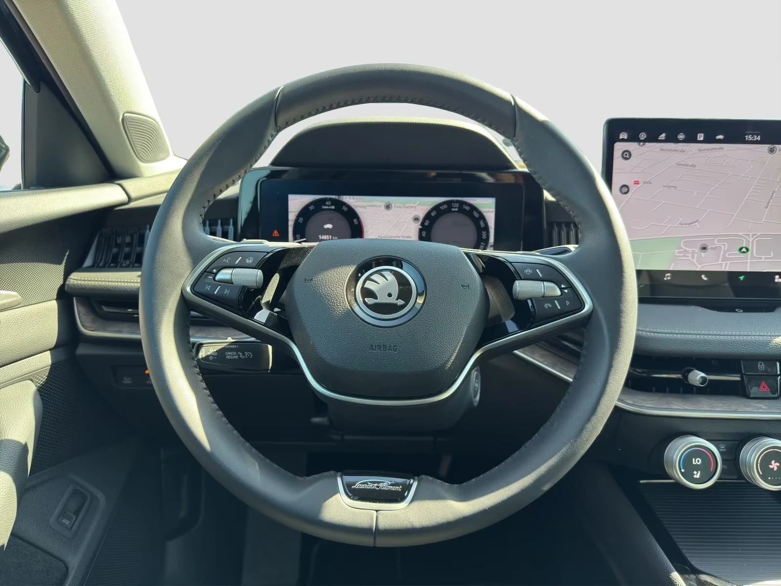 Skoda Superb L&K/265HP/4X4/PANO/CAM/NAVI/DIGITAL/731v | Mobile.bg   13