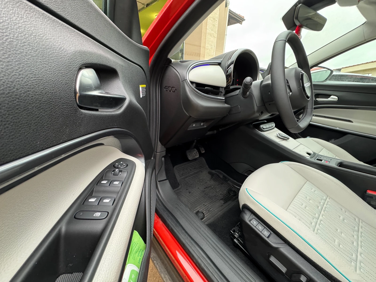 Fiat 600 e La Prima ��� ������; CarPlay; 2 ����� ��.+ ���� | Mobile.bg � ����������� 8