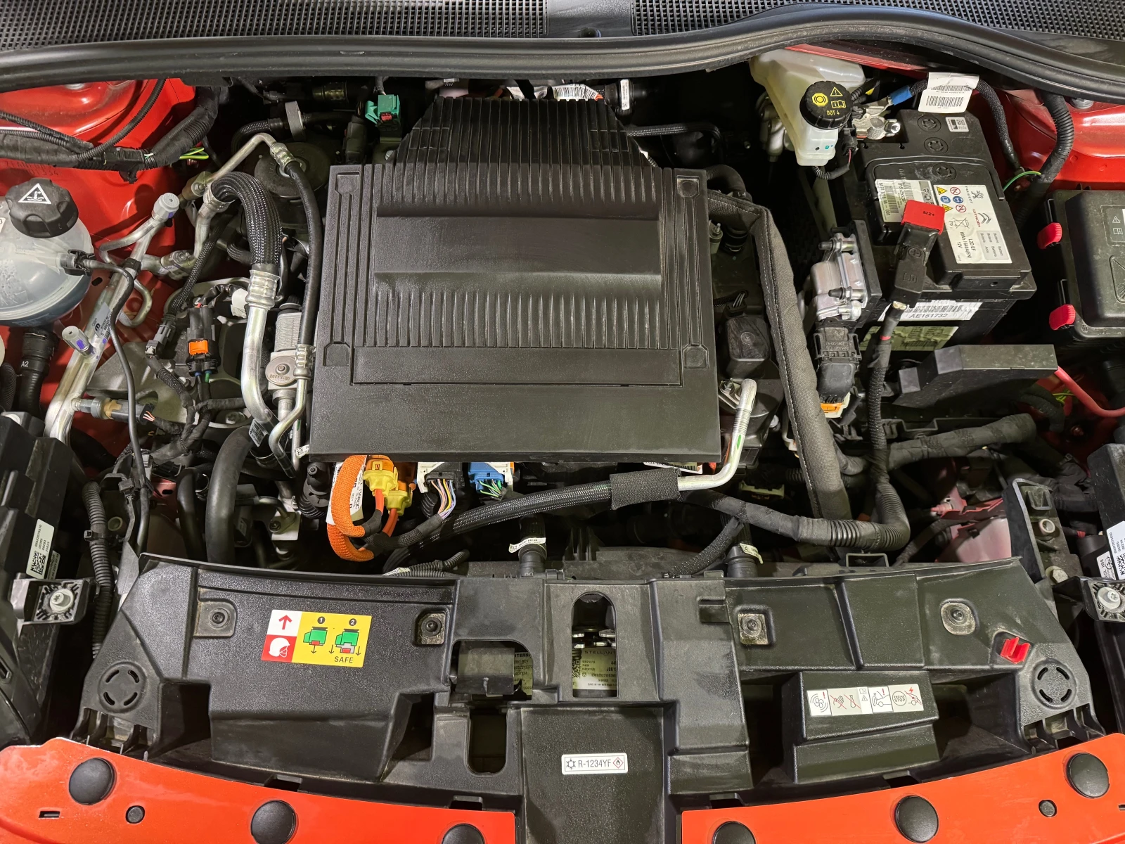 Fiat 600 e La Prima ��� ������; CarPlay; 2 ����� ��.+ ���� | Mobile.bg � ����������� 10