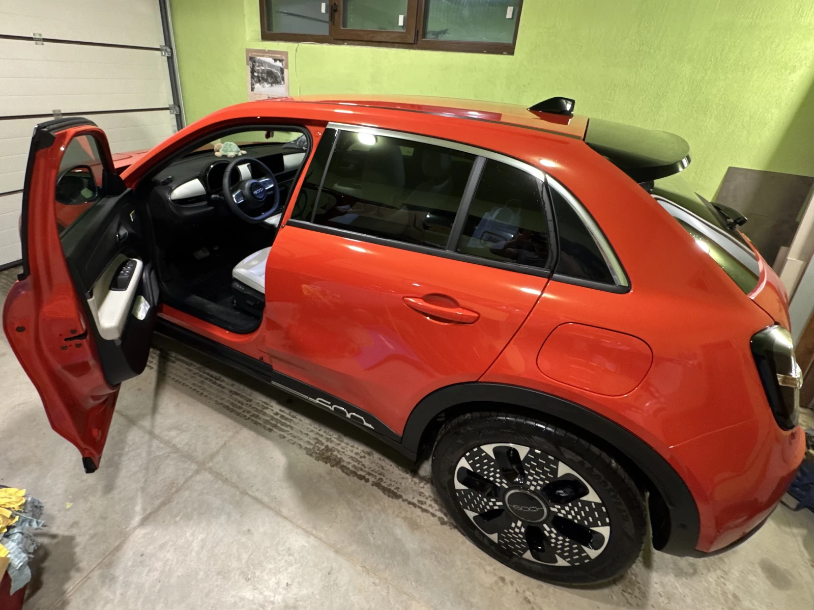 Fiat 600 e La Prima ��� ������; CarPlay; 2 ����� ��.+ ���� | Mobile.bg � ����������� 3