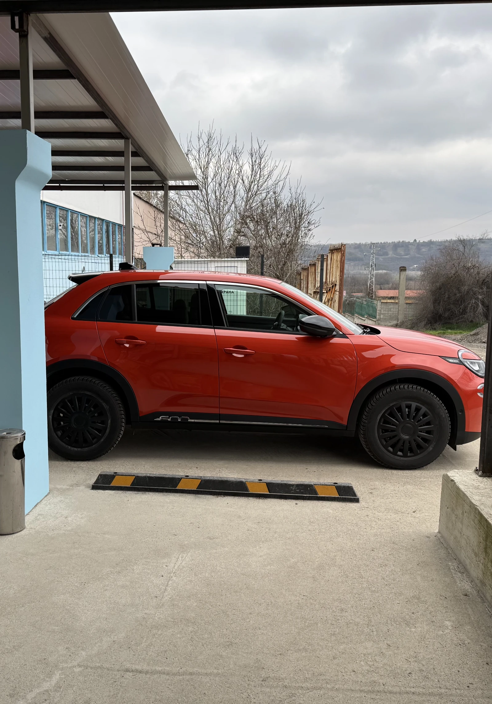 Fiat 600 e La Prima ��� ������; CarPlay; 2 ����� ��.+ ���� | Mobile.bg � ����������� 4