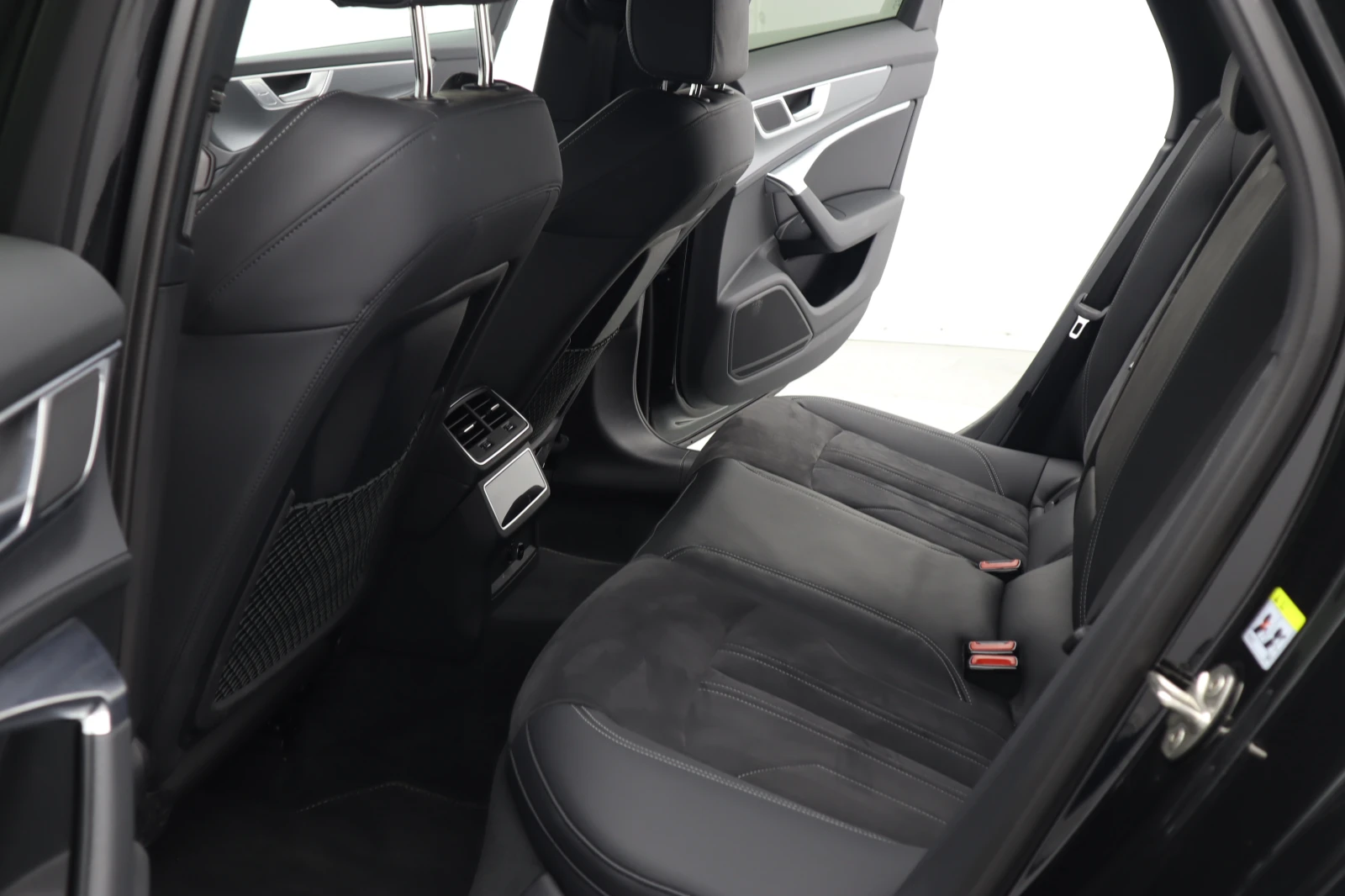 Audi A6 45 TFSI S line / Matrix  / 360  / �������� 12.2026 | Mobile.bg � ����������� 12