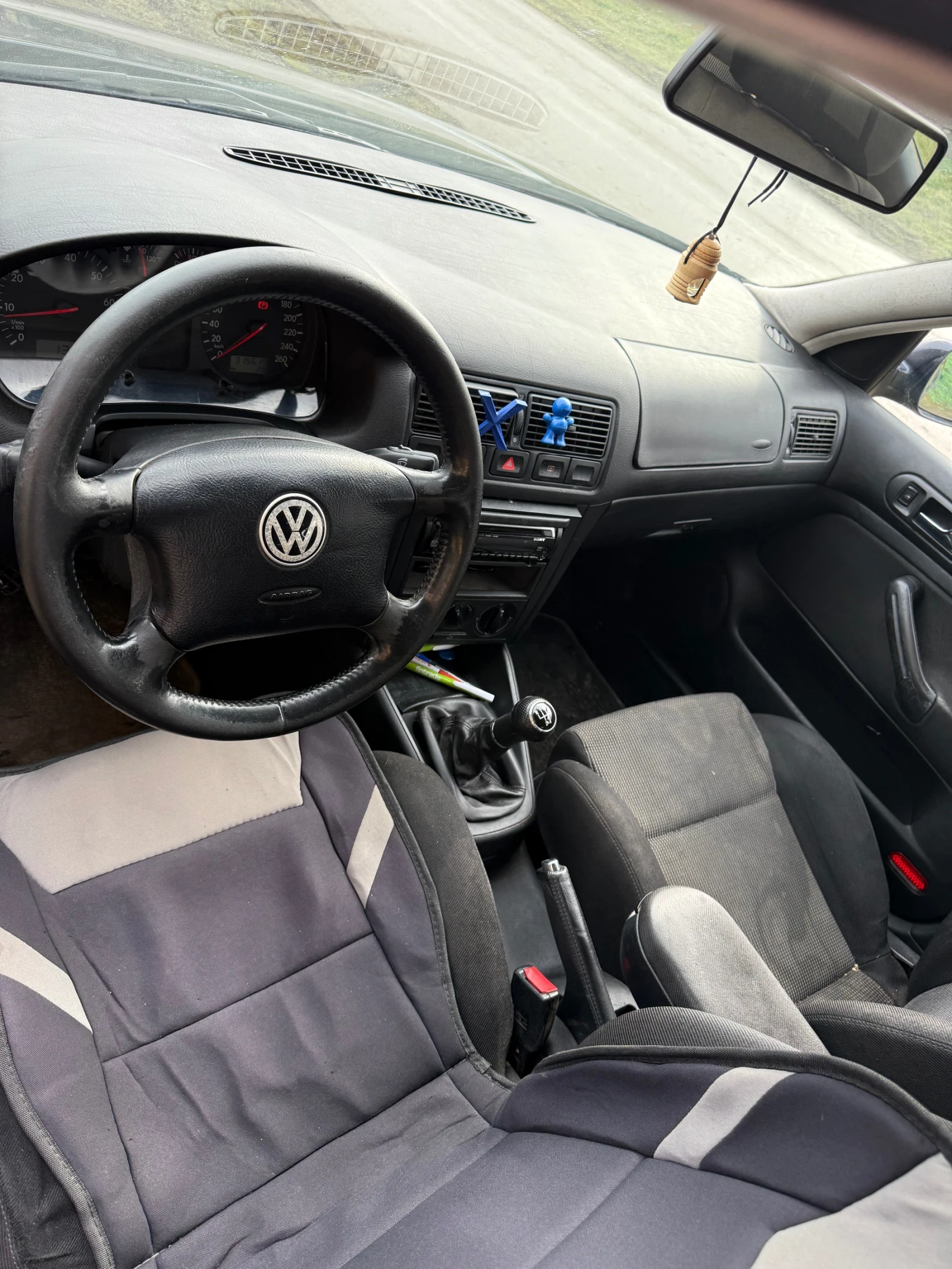 VW Golf  - изображение 9