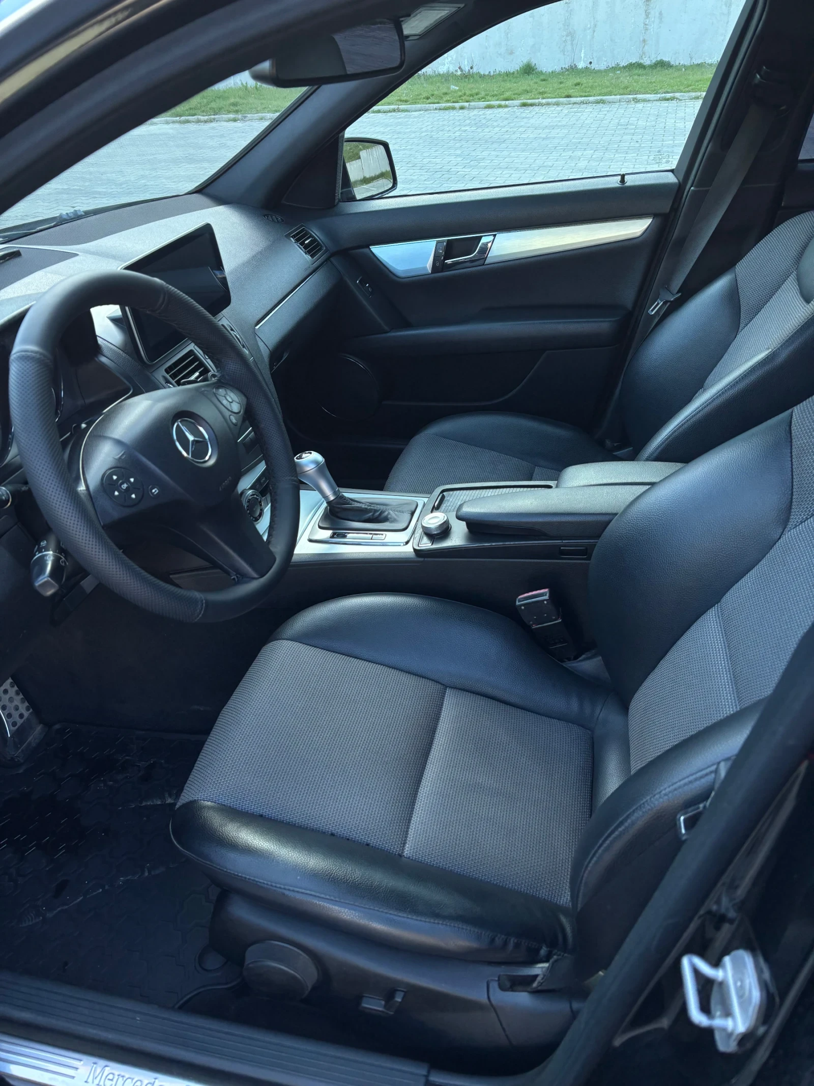 Mercedes-Benz C 250, снимка 7 - Автомобили и джипове - 53828426