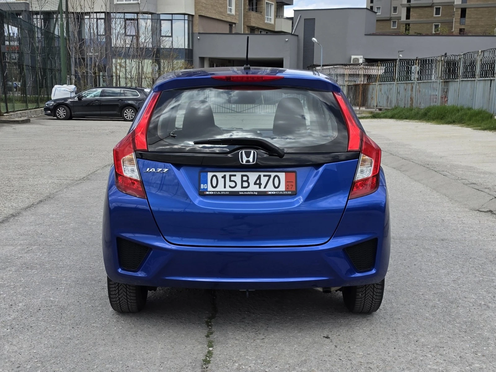 Honda Jazz 1.3i-VTEC City Brake, 2 комплекта гуми, ЕВРО 6 , снимка 6 - Автомобили и джипове - 54209402