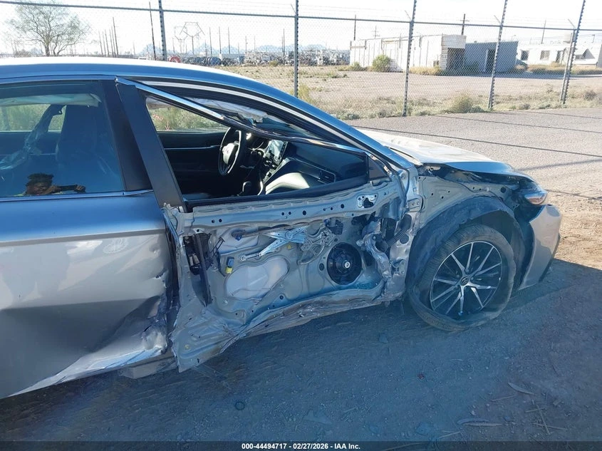 Toyota Camry 2.5L I-4 DI, DOHC, VVT, 203HP Front Wheel Drive | Mobile.bg � ����������� 6
