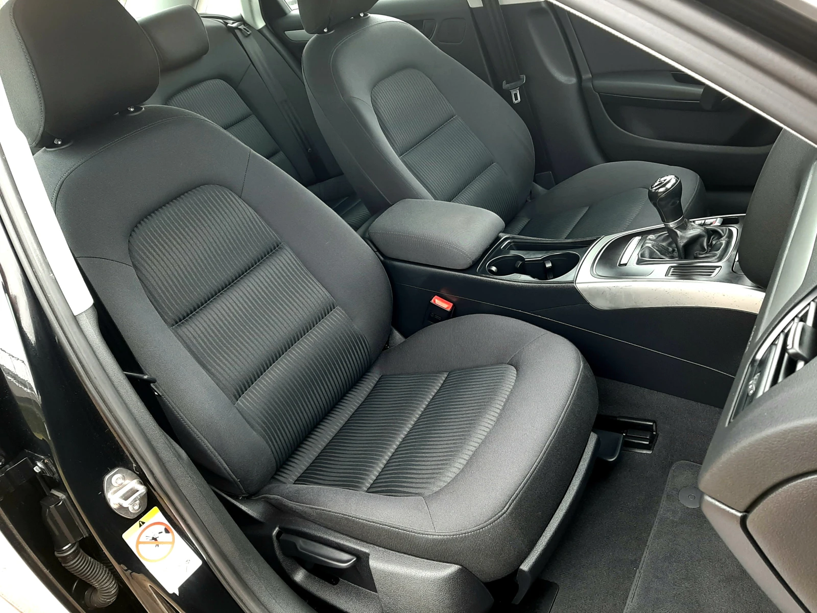 Audi A4 1.8-160-УНИКАТ ! , снимка 10 - Автомобили и джипове - 54571775