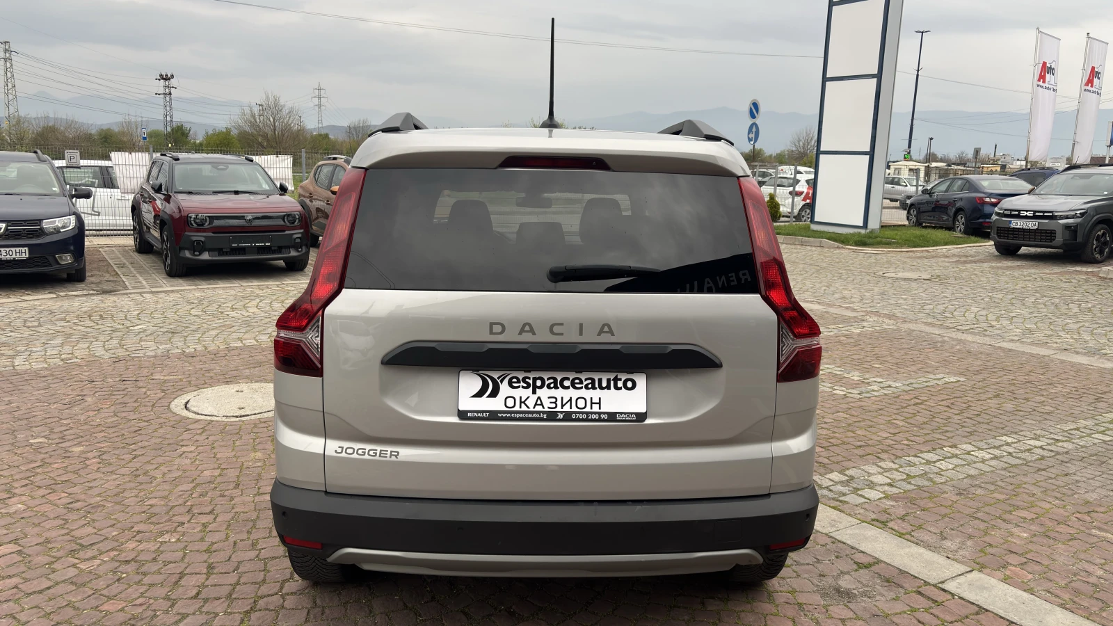 Dacia Jogger ECO-G 100, снимка 8 - Автомобили и джипове - 54680657