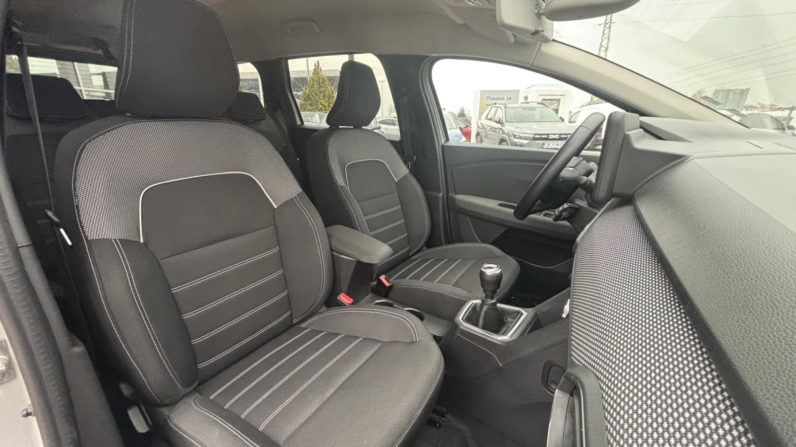 Dacia Jogger ECO-G 100, снимка 13 - Автомобили и джипове - 54680657