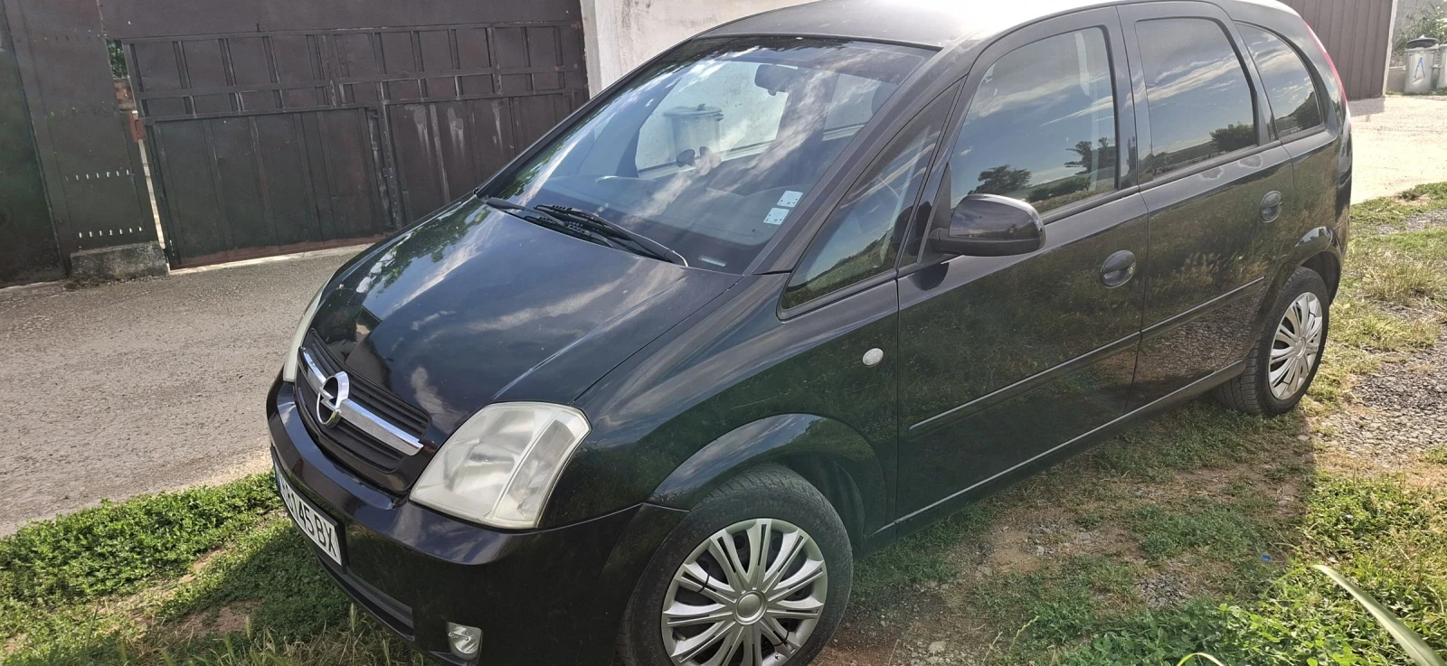Opel Meriva 1.6 гаэ, снимка 2 - Автомобили и джипове - 55684494