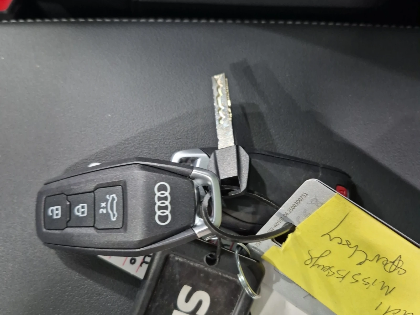 Audi A5 2.0 TFSI quattro * S-LINE PCKG * ПАНОРАМА * CARFAX, снимка 16 - Автомобили и джипове - 54983239