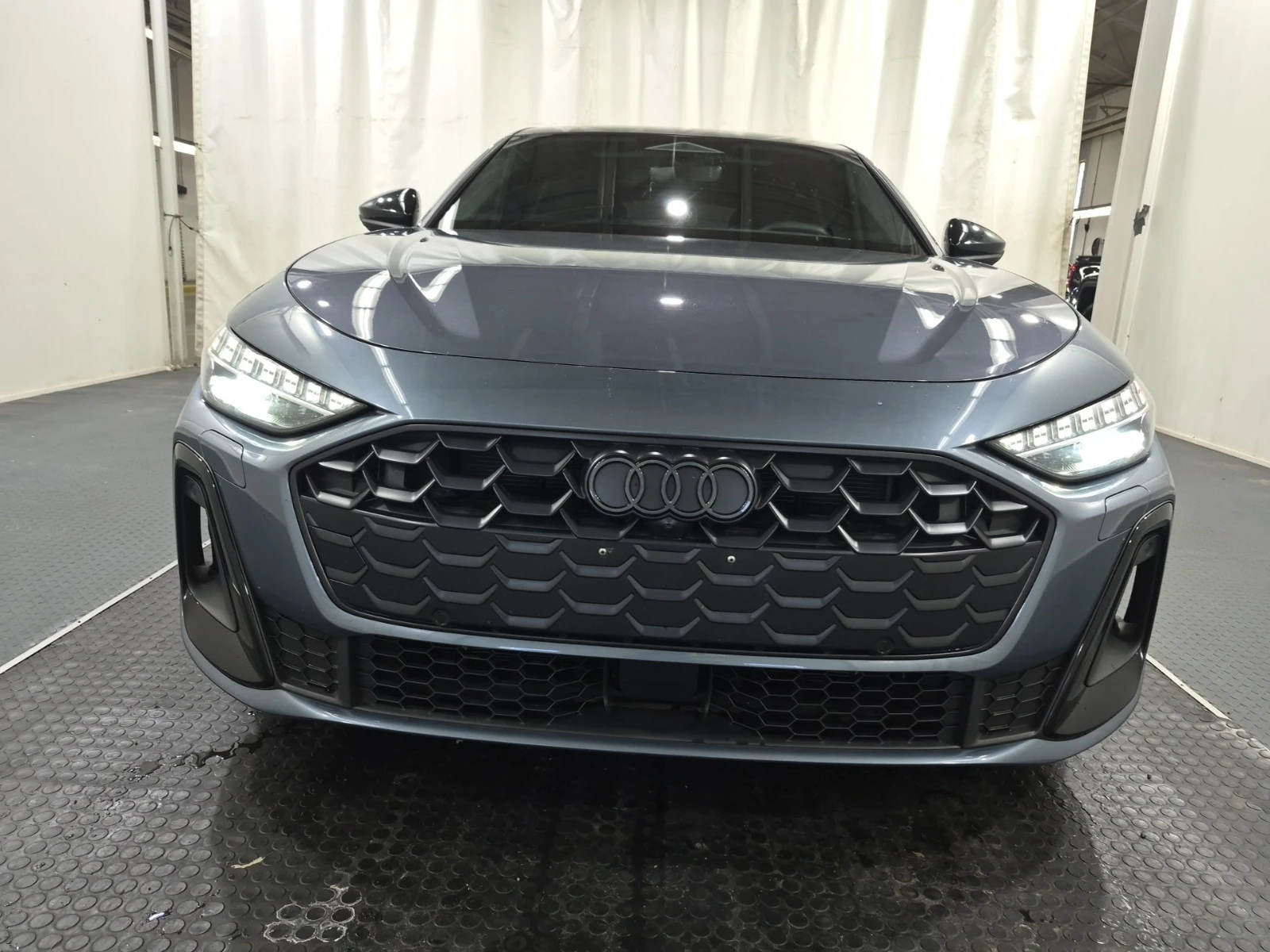 Audi A5 2.0 TFSI quattro * S-LINE PCKG * ПАНОРАМА * CARFAX, снимка 3 - Автомобили и джипове - 54983239