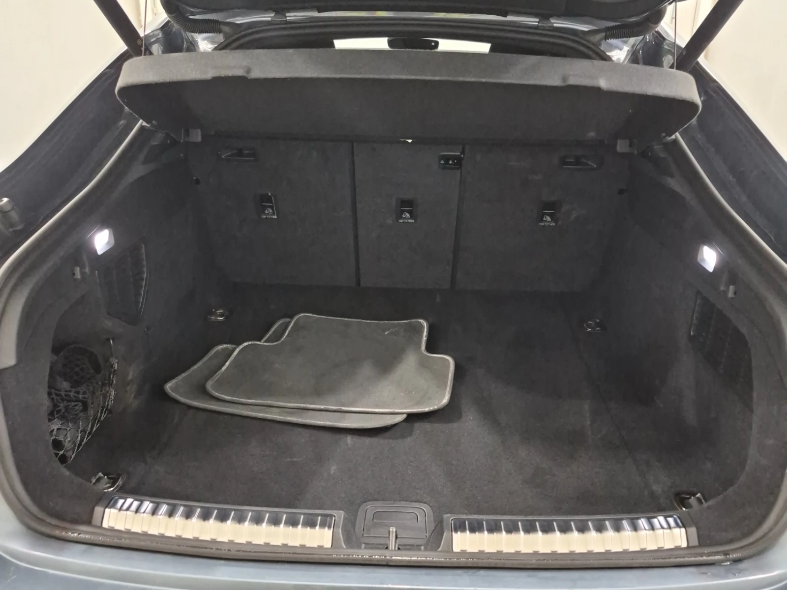 Audi A5 2.0 TFSI quattro * S-LINE PCKG * ПАНОРАМА * CARFAX, снимка 6 - Автомобили и джипове - 54983239