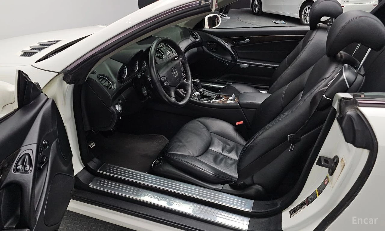Mercedes-Benz SL 500 5.5* V8* FACELIFT* , снимка 7 - Автомобили и джипове - 55106107