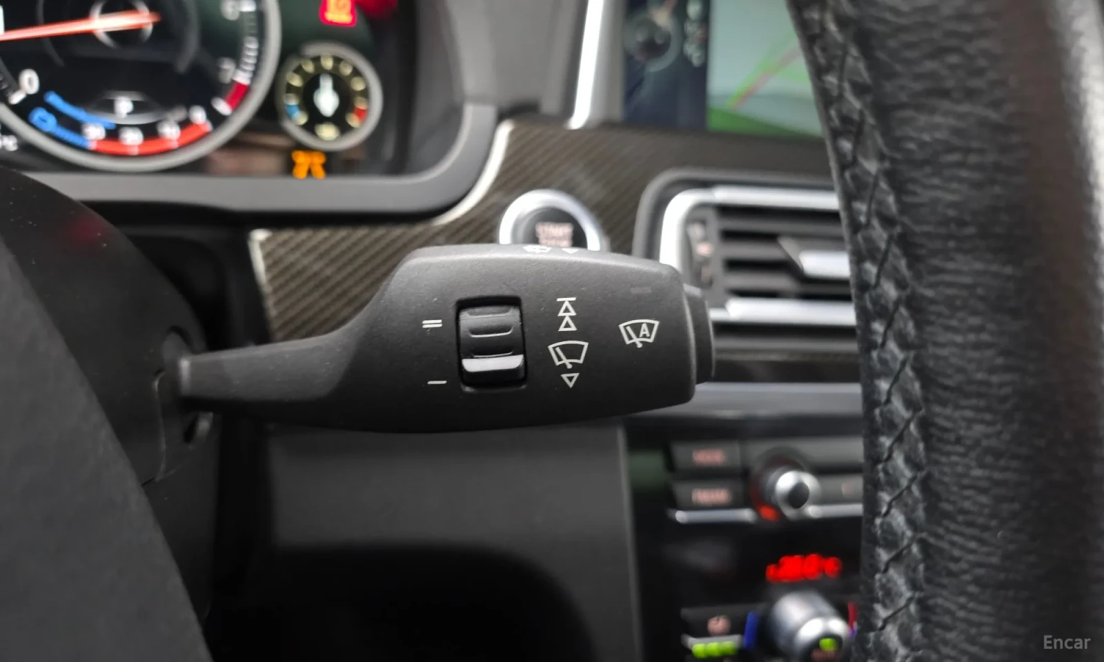 BMW 750 MONITORI\REALNI KM, снимка 16 - Автомобили и джипове - 55571642