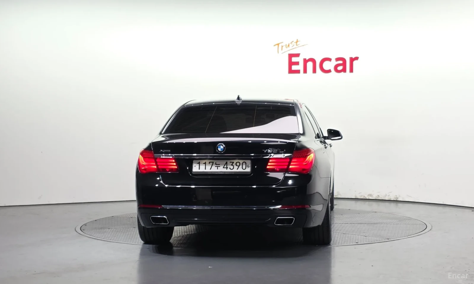 BMW 750 MONITORI\REALNI KM, снимка 4 - Автомобили и джипове - 55571642