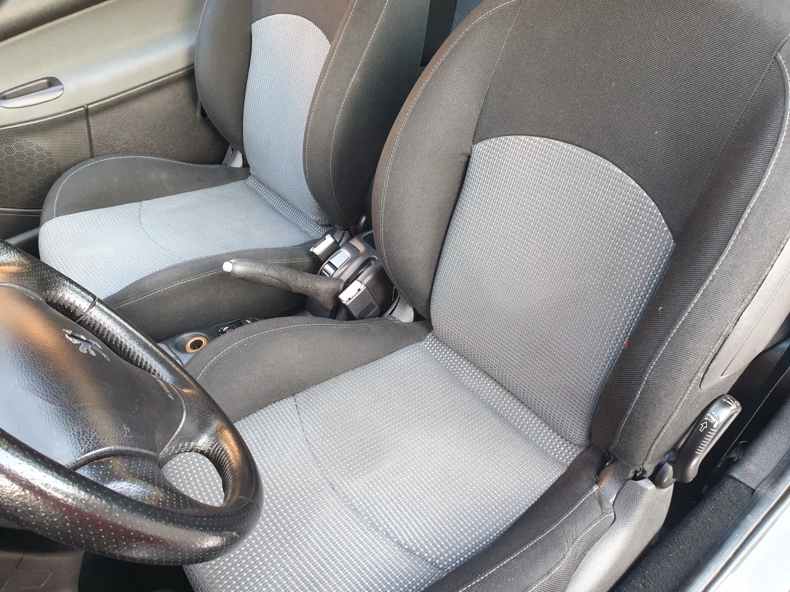 Peugeot 206 1.6i, снимка 10 - Автомобили и джипове - 55643804