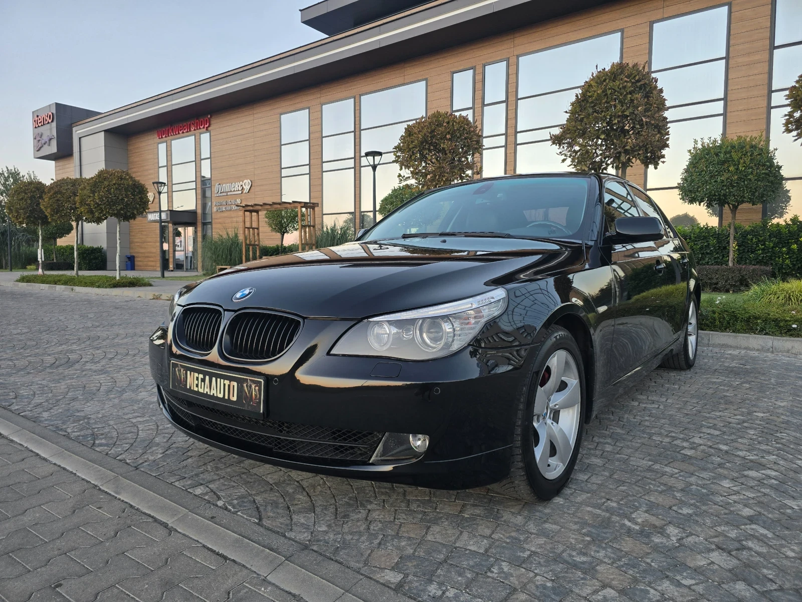 BMW 530 D Facelift.CIC Navi.Shadow line
