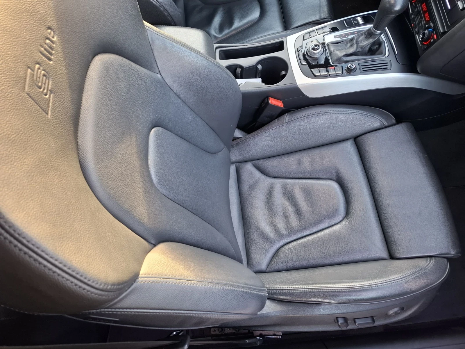 Audi A5 2.0, снимка 12 - Автомобили и джипове - 56112389