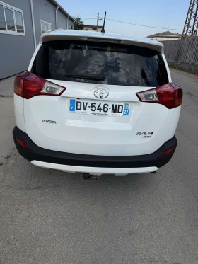 Toyota Rav4 2.2D4D 4X4 НАВИ КОЖА, снимка 3