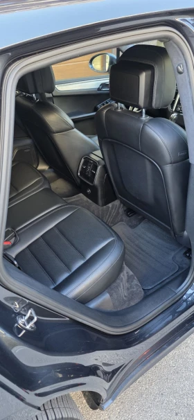 Porsche Macan Turbo, снимка 11