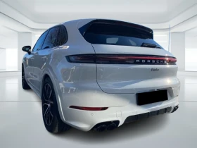 Обява за продажба на Porsche Cayenne Turbo E-Hybrid = SportDesign = Гаранция ~ 406 704 лв. - изображение 1