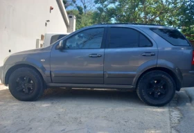 ������ Kia Sorento