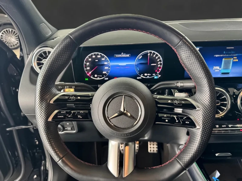 Mercedes-Benz GLA 250e AMG Line, снимка 8 - Автомобили и джипове - 52614586