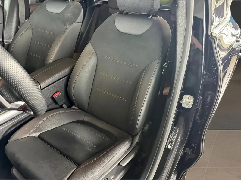 Mercedes-Benz GLA 250e AMG Line, снимка 6 - Автомобили и джипове - 52614586