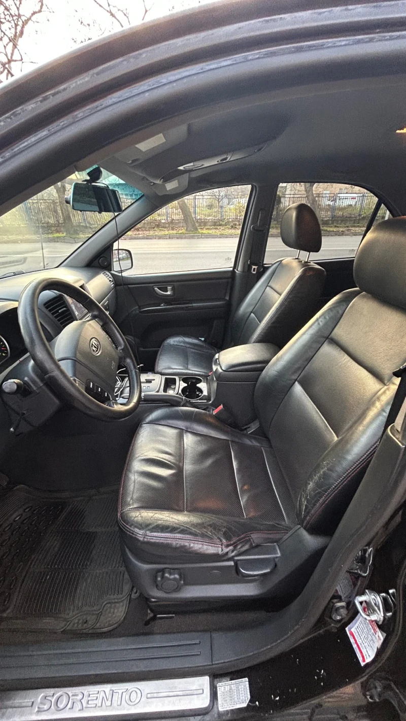 Kia Sorento, снимка 5 - Автомобили и джипове - 52655718