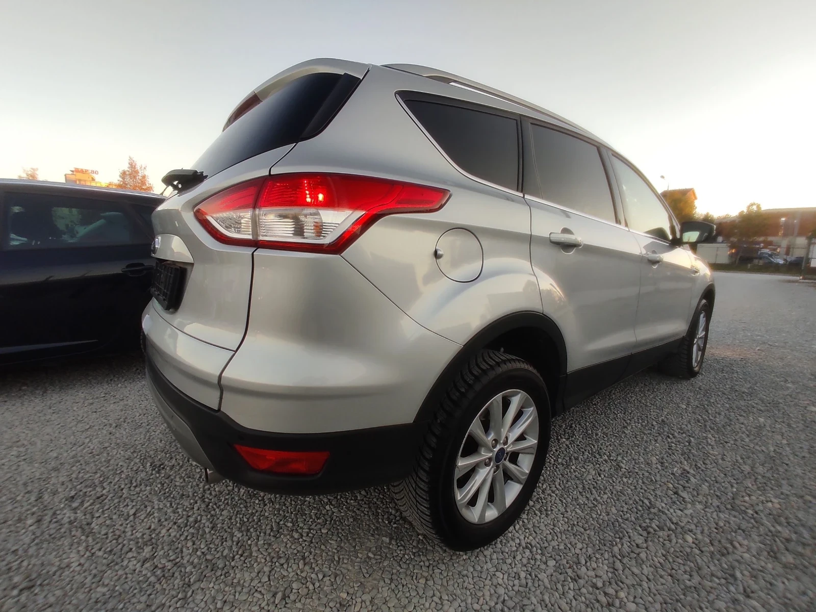 Ford Kuga 2.0TDCi/NAVI/EURO 6B/KAMERA/KEYLESS  - изображение 5