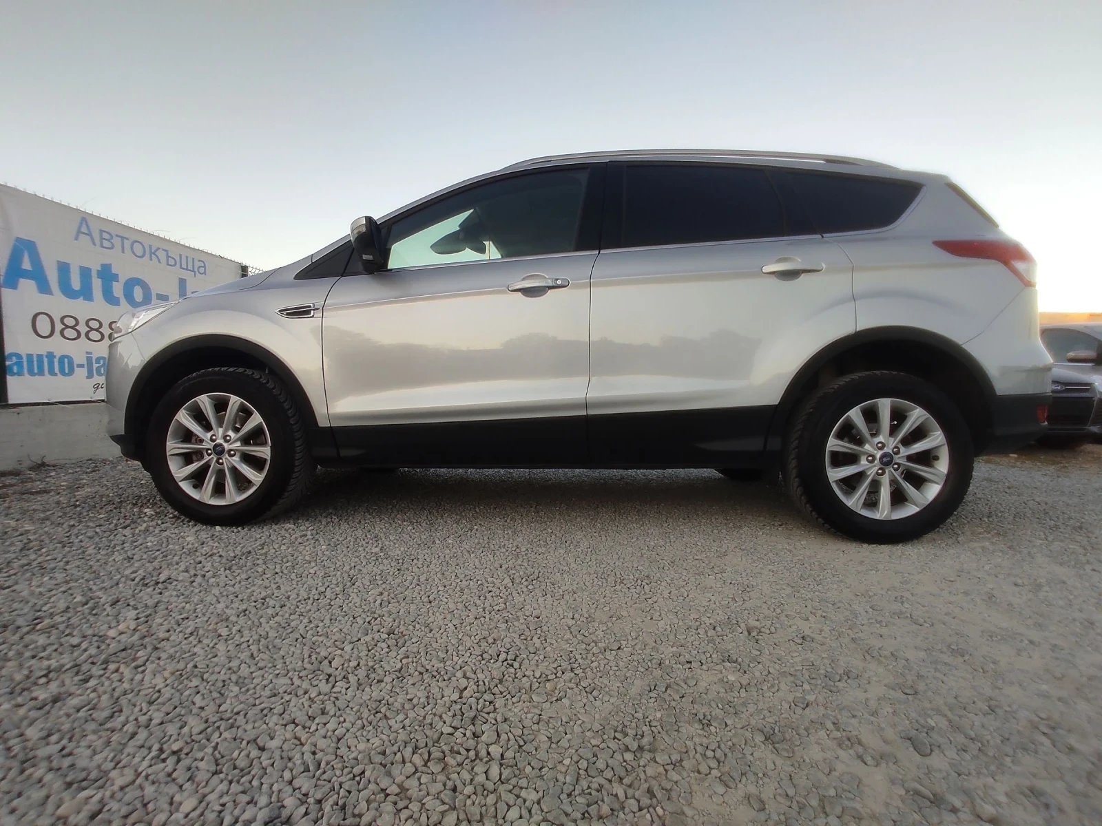 Ford Kuga 2.0TDCi/NAVI/EURO 6B/KAMERA/KEYLESS  - изображение 7