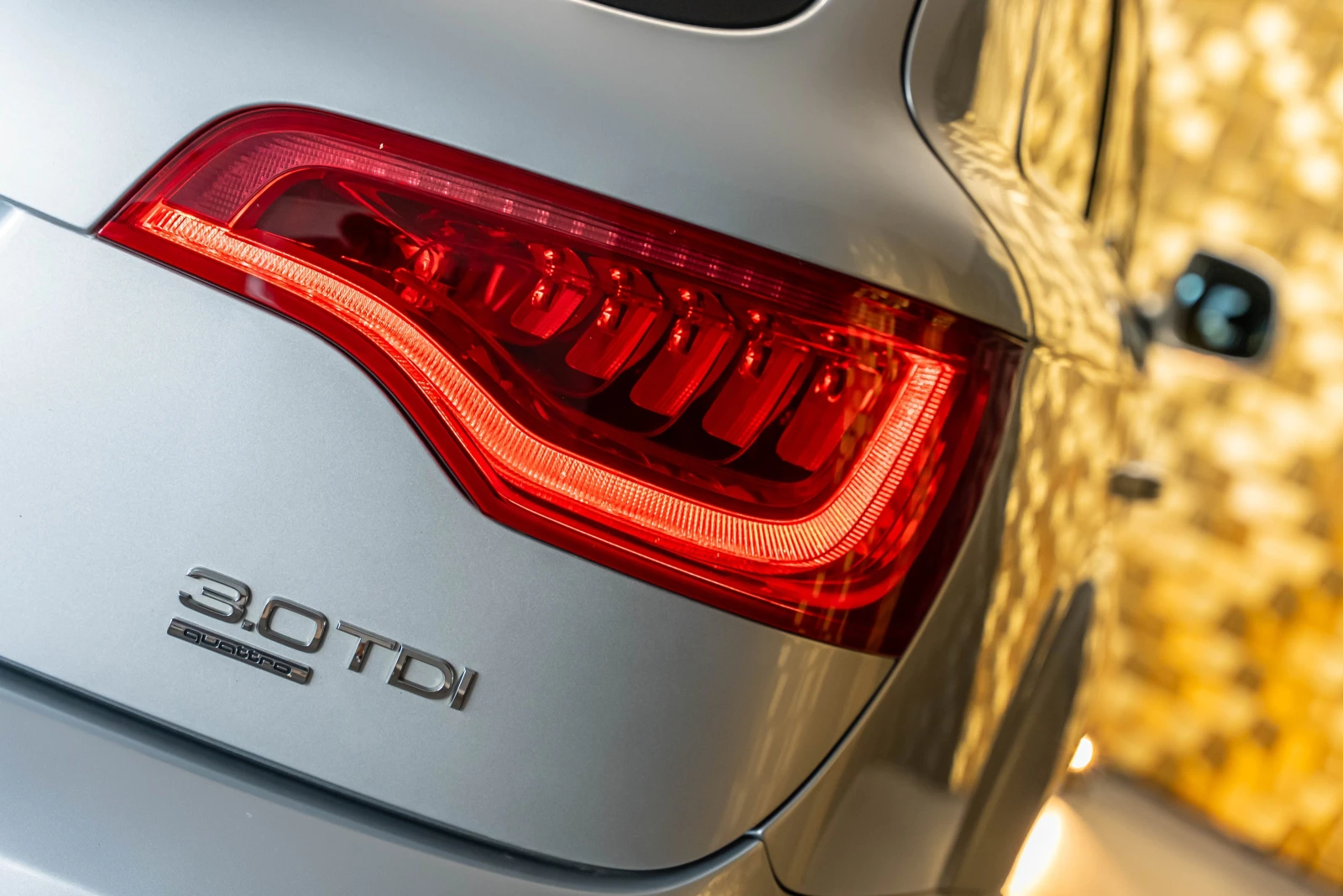 Audi Q7 3.0 D - изображение 6