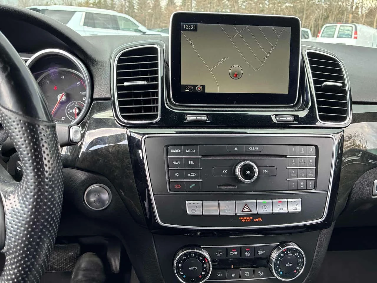 Mercedes-Benz GLE 350 350d  CARFAX, снимка 9 - Автомобили и джипове - 54217162