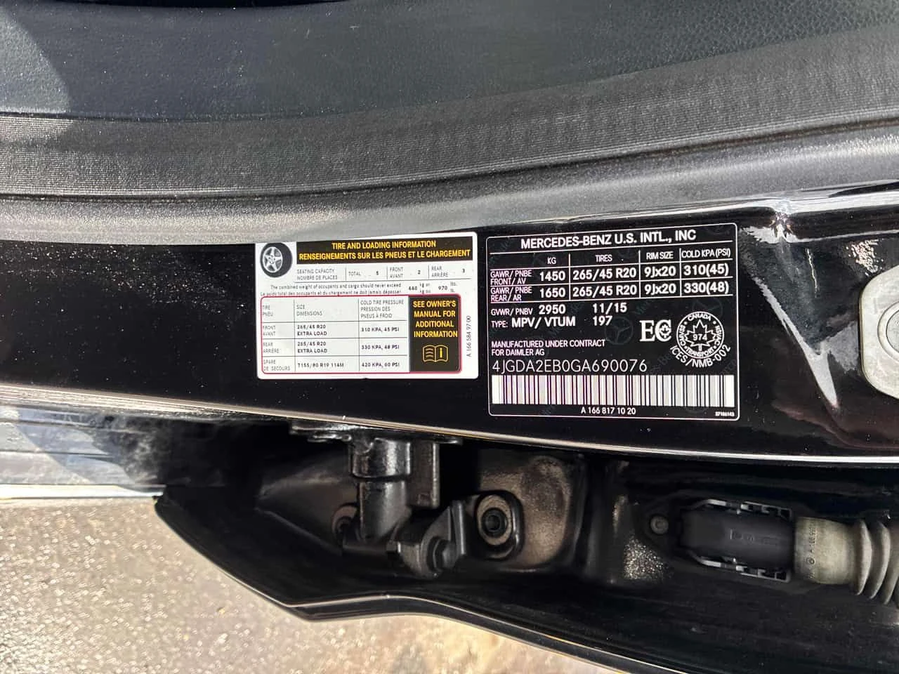 Mercedes-Benz GLE 350 350d  CARFAX, снимка 12 - Автомобили и джипове - 54217162