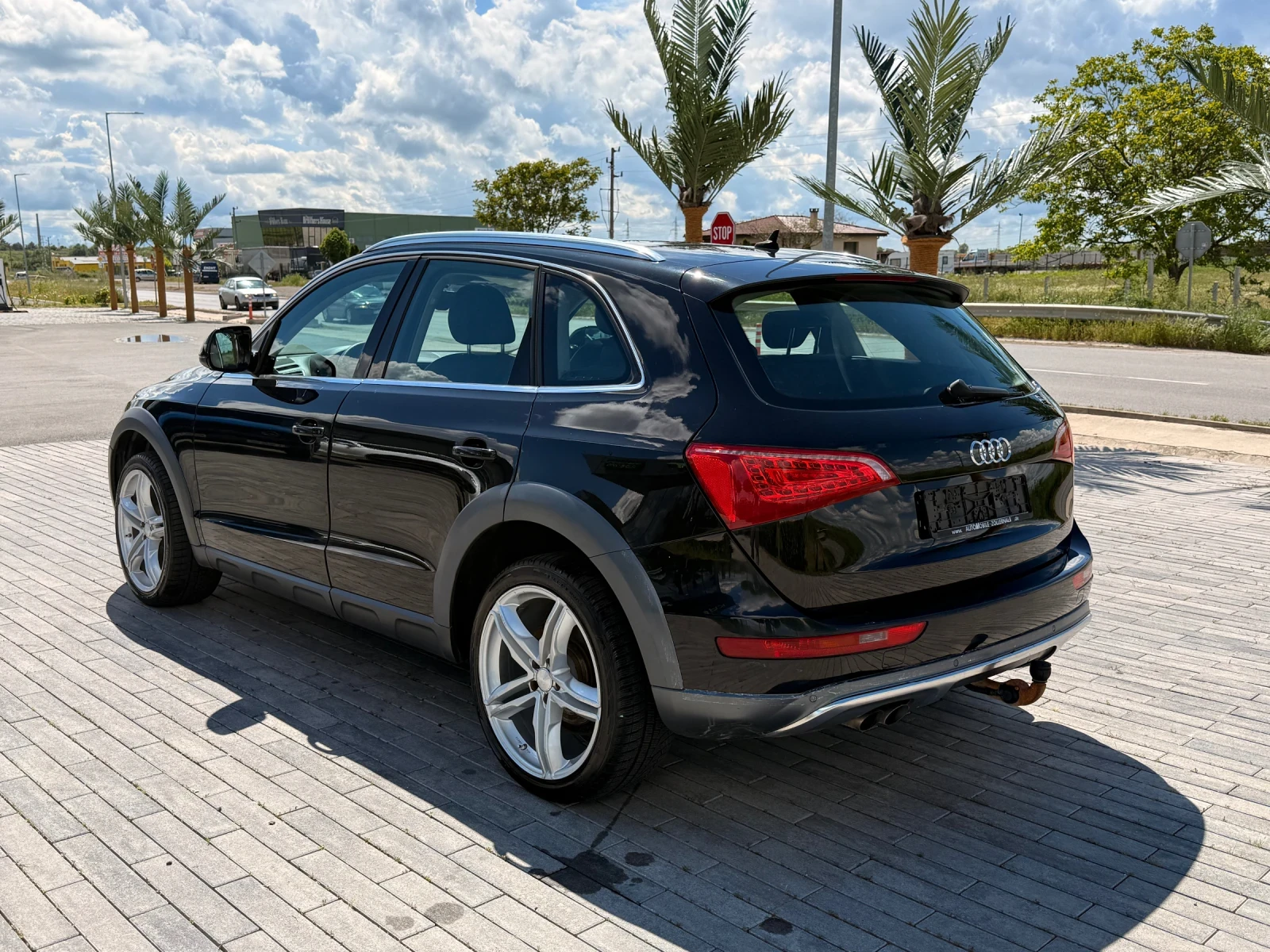Audi Q5 2.0TDI 4x4 Quattro OFFROAD, снимка 2 - Автомобили и джипове - 54598685