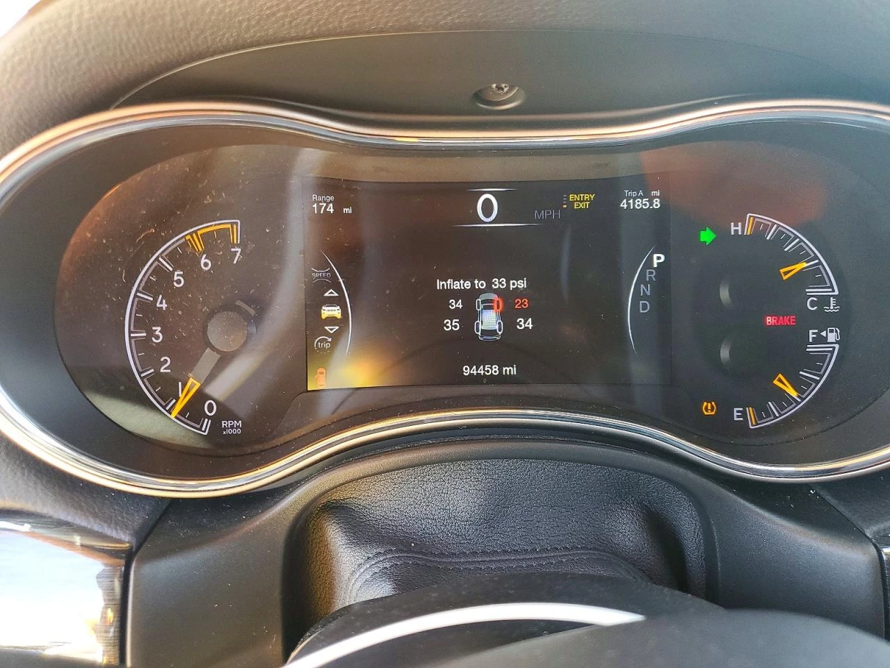 Jeep Grand cherokee 5.7l Trailhawk, снимка 9 - Автомобили и джипове - 55107272